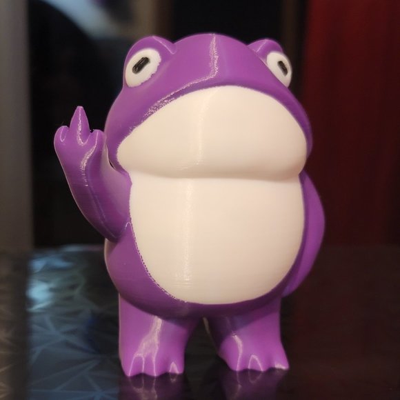 Cheeky Middle Finger Frog | Gag Gift | Fun Desk Toy | Decor | 3D Printed - Picture 12 of 17